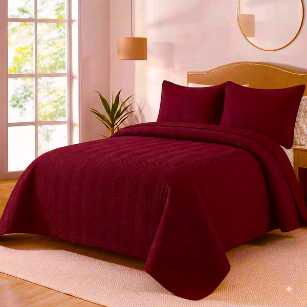Herringbone Quilt Bedspread Set in Crimson